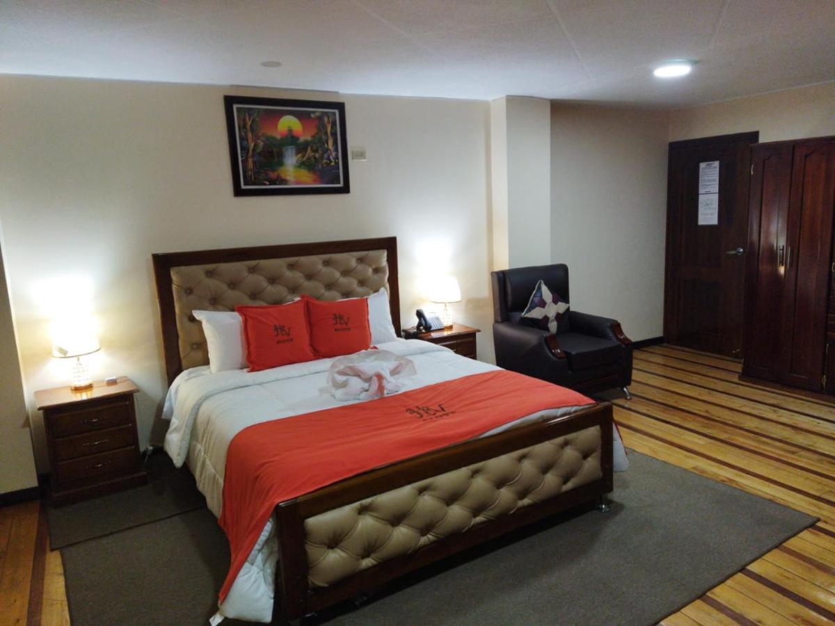 Hotel Velanez Suite Ріобамба Екстер'єр фото